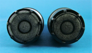 Real SM58 (left) and fake SM58 (right)